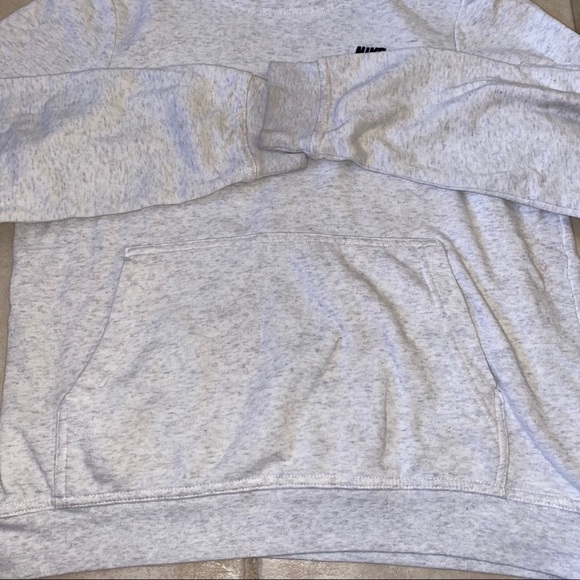 Nike women’s light gray heathered oversized drawstring  hoodie - Picture 10 of 12